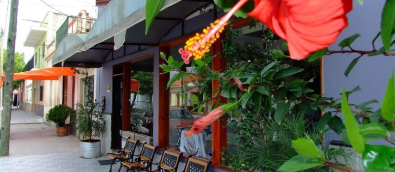 De Conserjeria Guardaequipaje Informacion Turistica Juegos De Mesa Hotel Iris